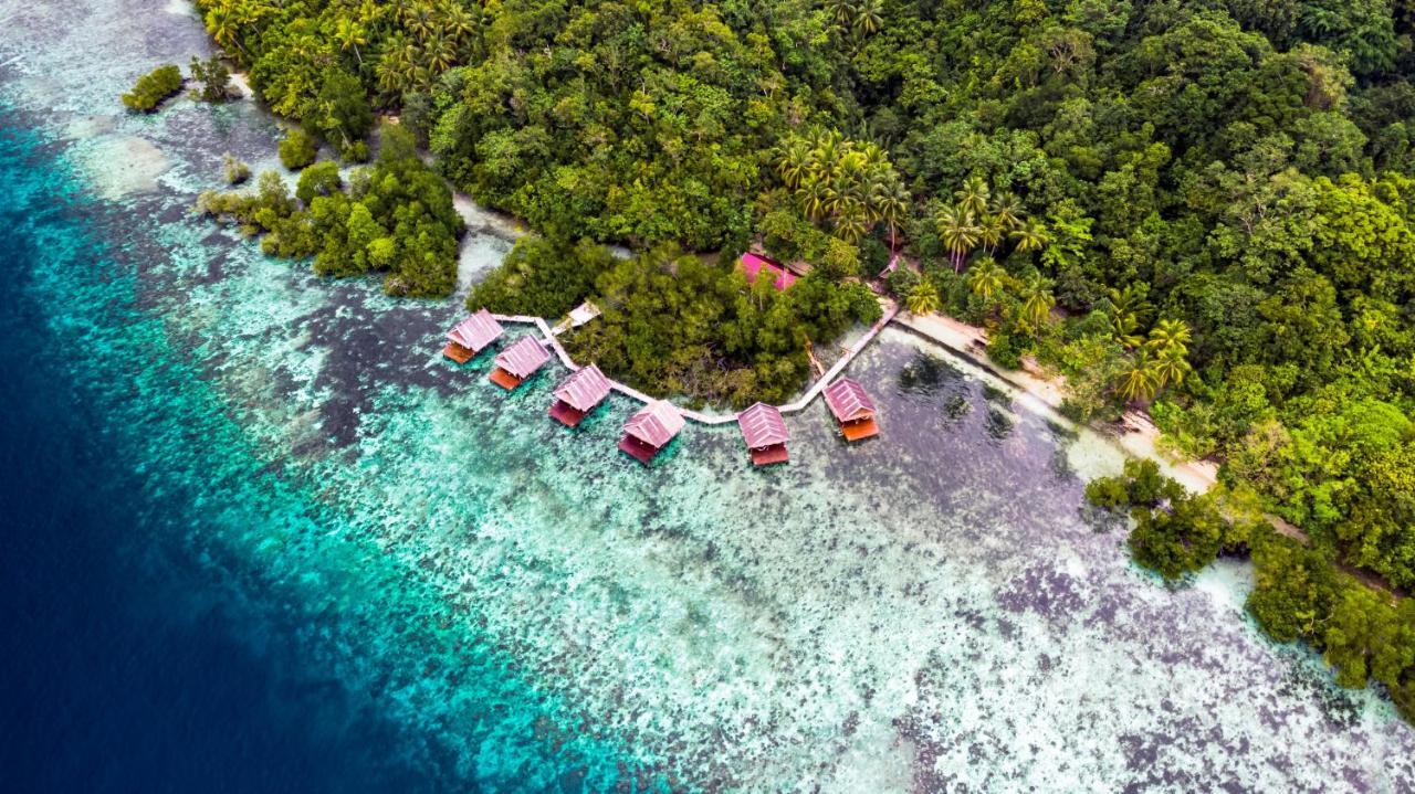 Yennanas Besir Methos Homestay - Raja Ampat מראה חיצוני תמונה