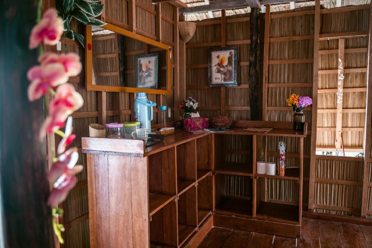 Yennanas Besir Methos Homestay - Raja Ampat מראה חיצוני תמונה