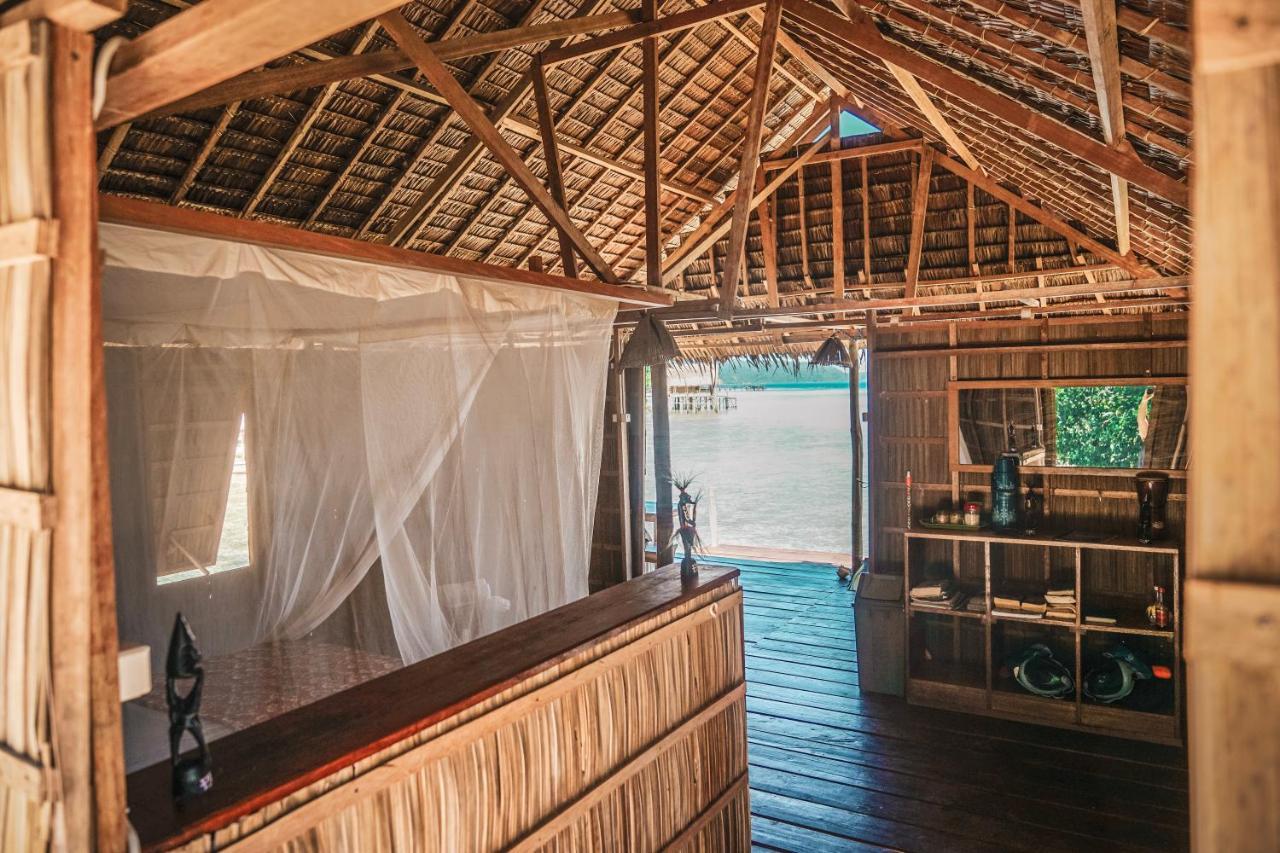 Yennanas Besir Methos Homestay - Raja Ampat מראה חיצוני תמונה